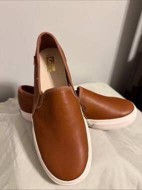 Keds Cognac Leather Slip-On Women’s Shoes 6.5 NWOT